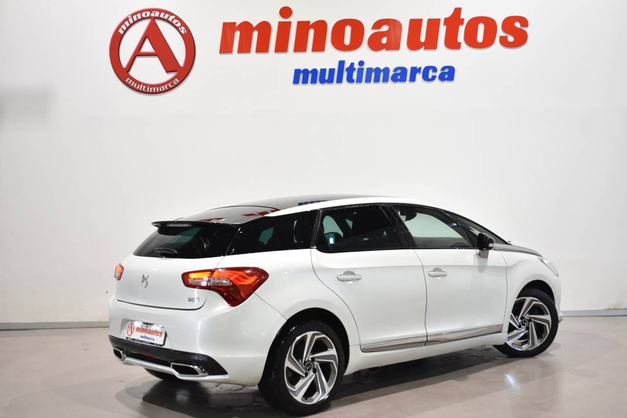 DS DS5 en Minoautos