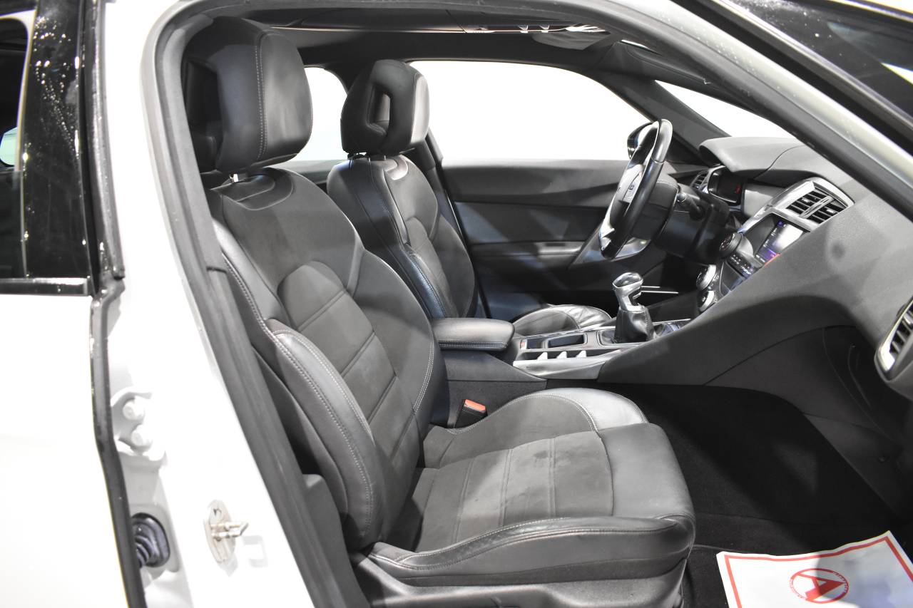 DS DS5 en Minoautos