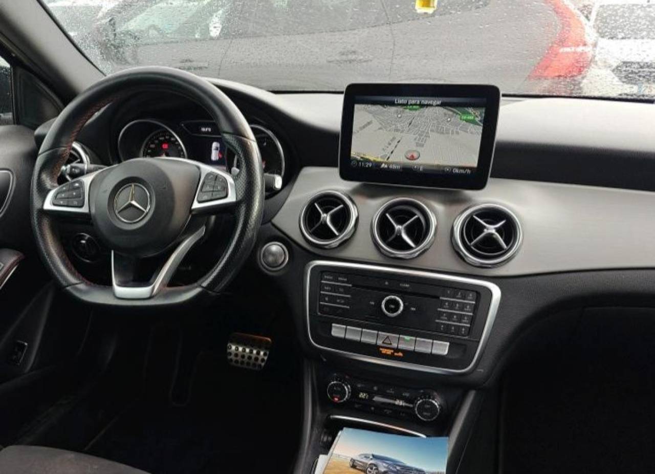 MERCEDES-BENZ CLASE GLA en Minoautos