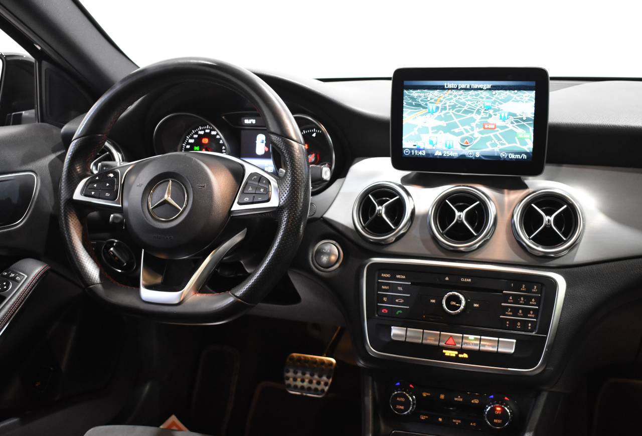 MERCEDES-BENZ GLA en Minoautos