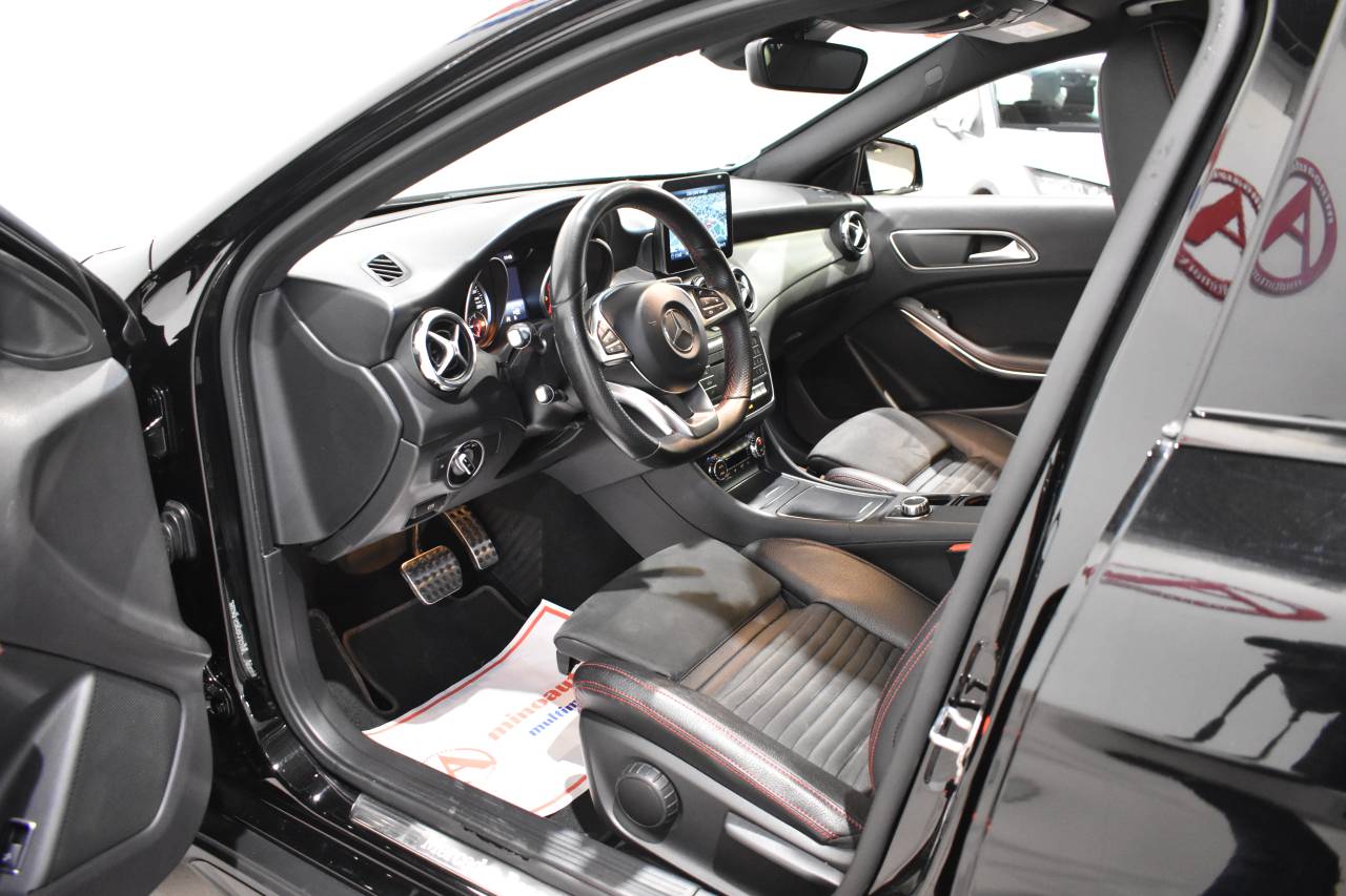 MERCEDES-BENZ GLA en Minoautos
