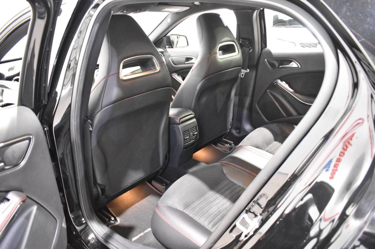 MERCEDES-BENZ GLA en Minoautos