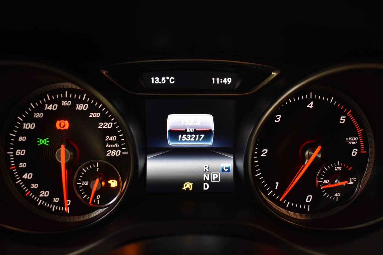 MERCEDES-BENZ GLA en Minoautos