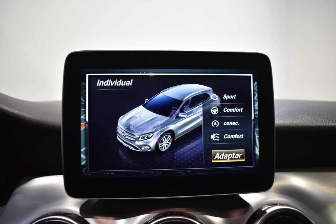 MERCEDES-BENZ GLA en Minoautos