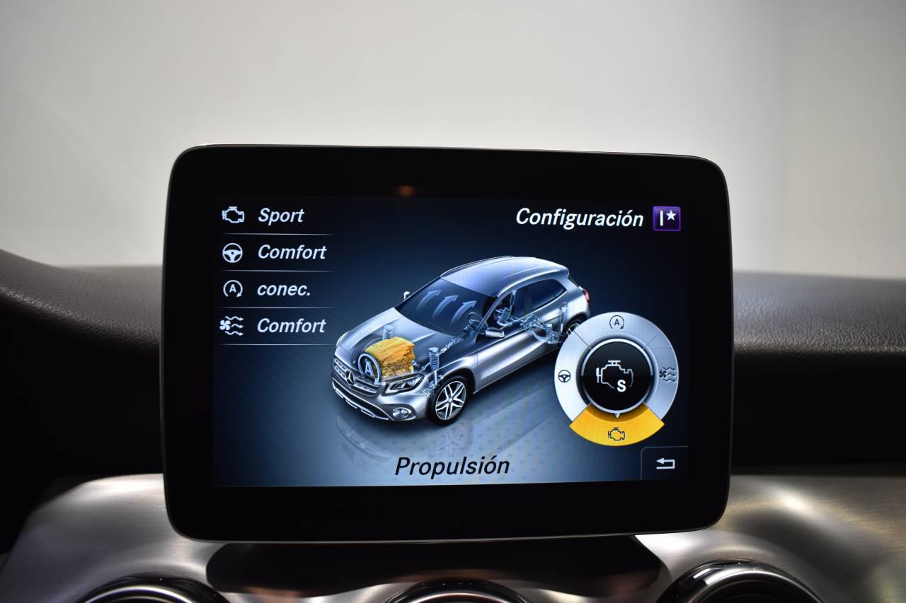 MERCEDES-BENZ GLA en Minoautos