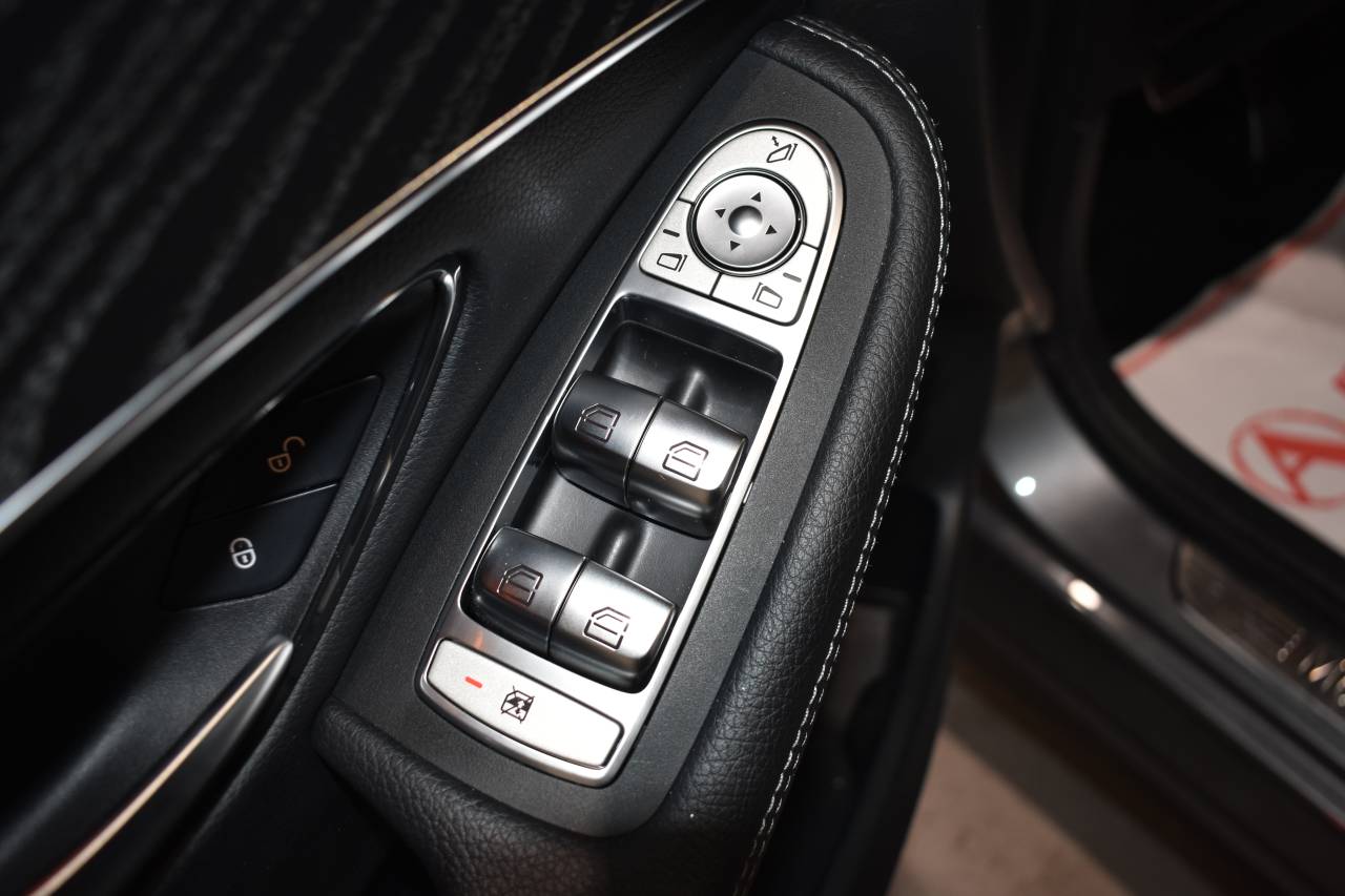 MERCEDES-BENZ GLC en Minoautos