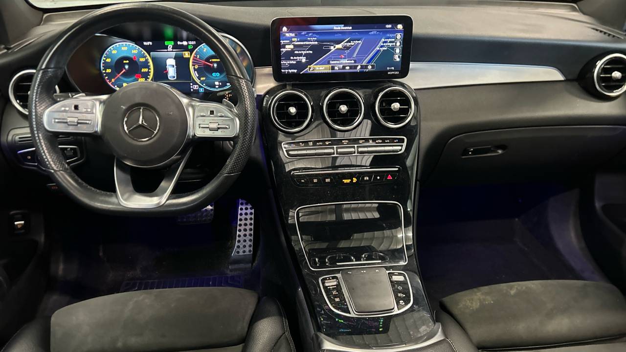 MERCEDES-BENZ GLC COUP� en Minoautos