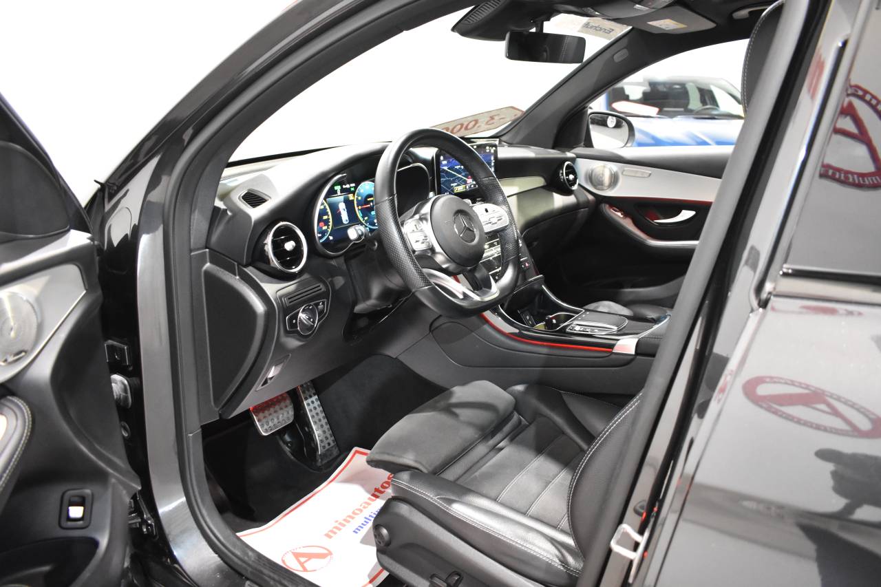 MERCEDES-BENZ GLC COUP� en Minoautos