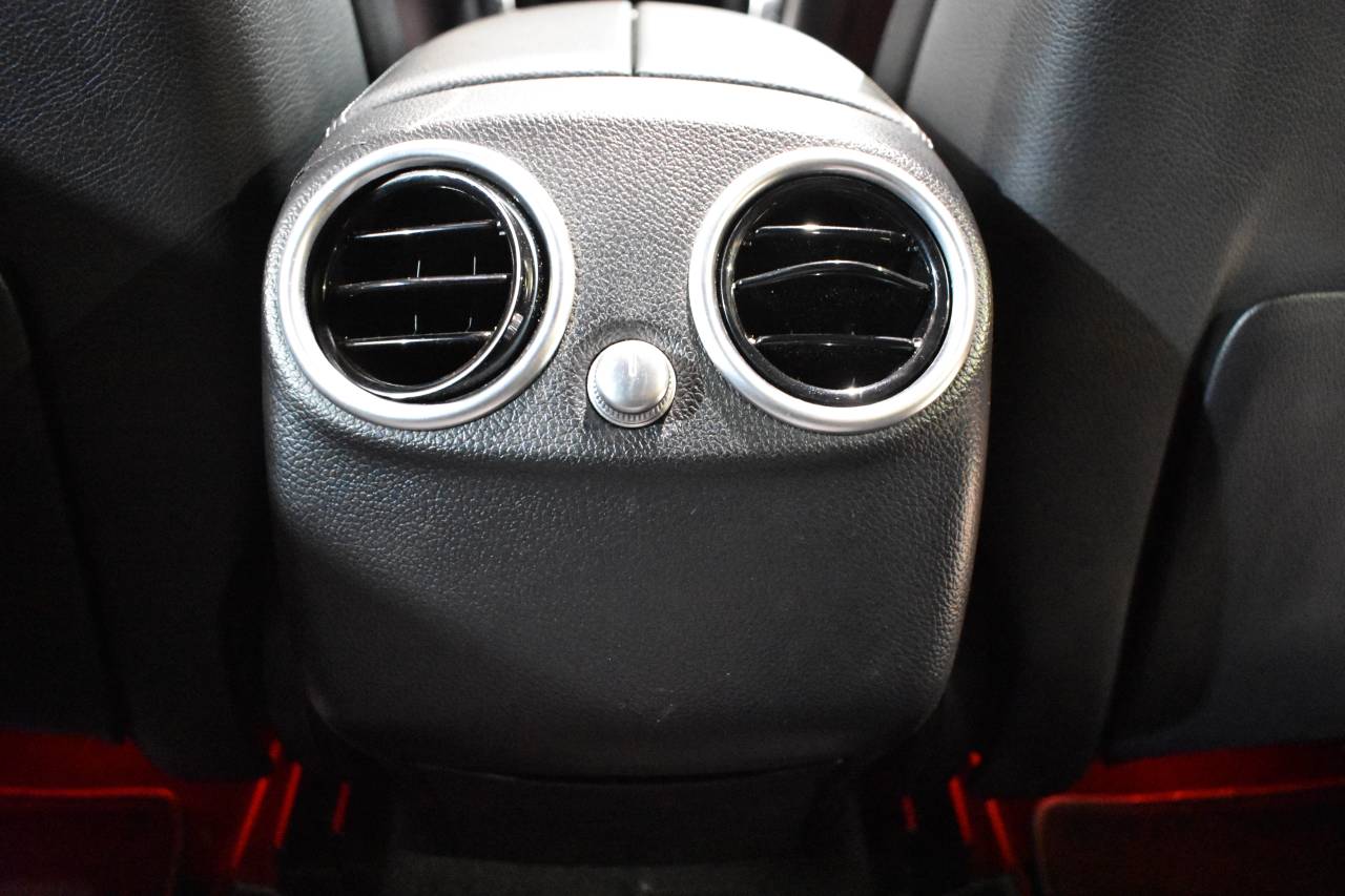 MERCEDES-BENZ GLC COUP� en Minoautos