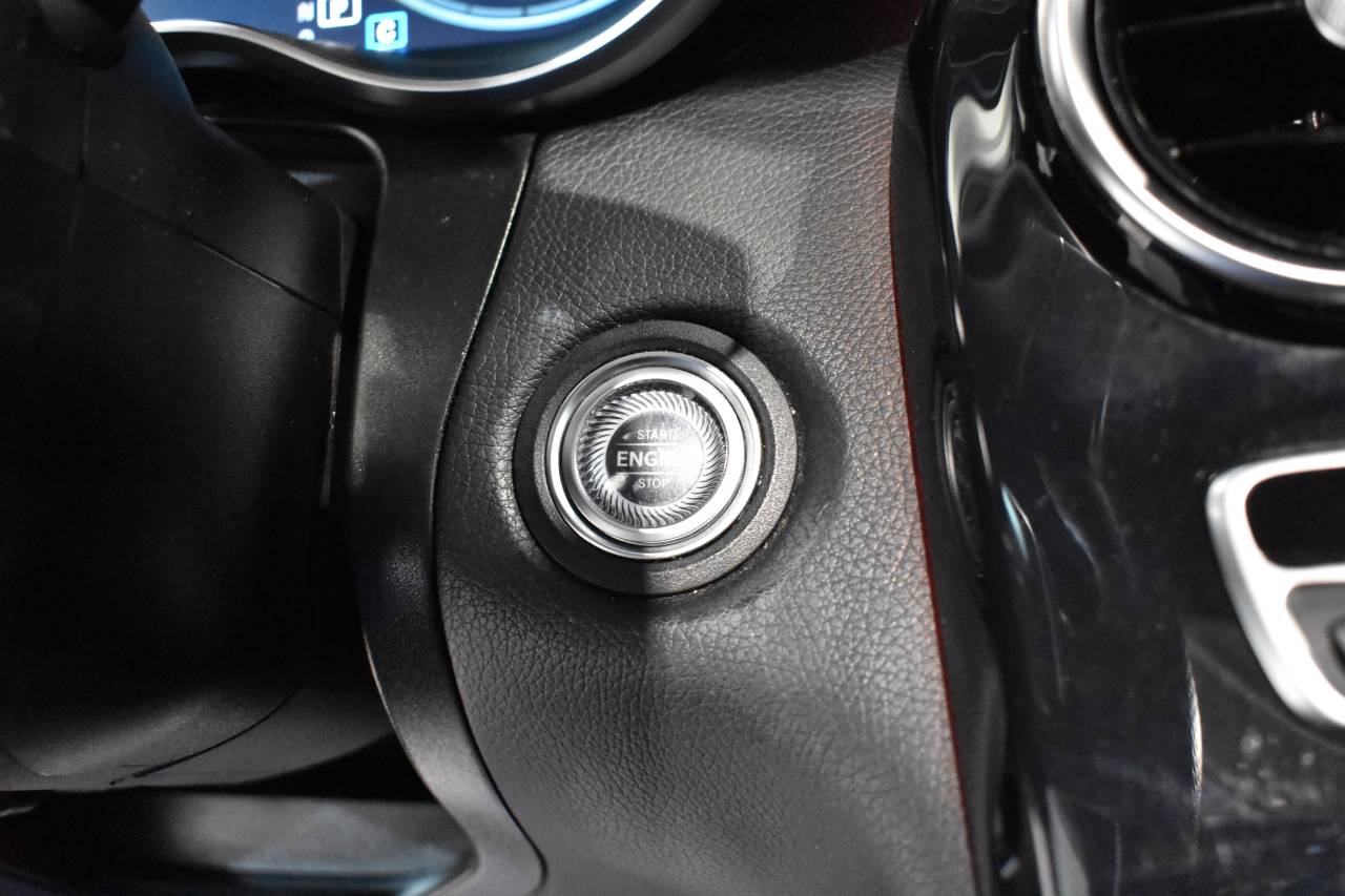 MERCEDES-BENZ GLC COUP� en Minoautos