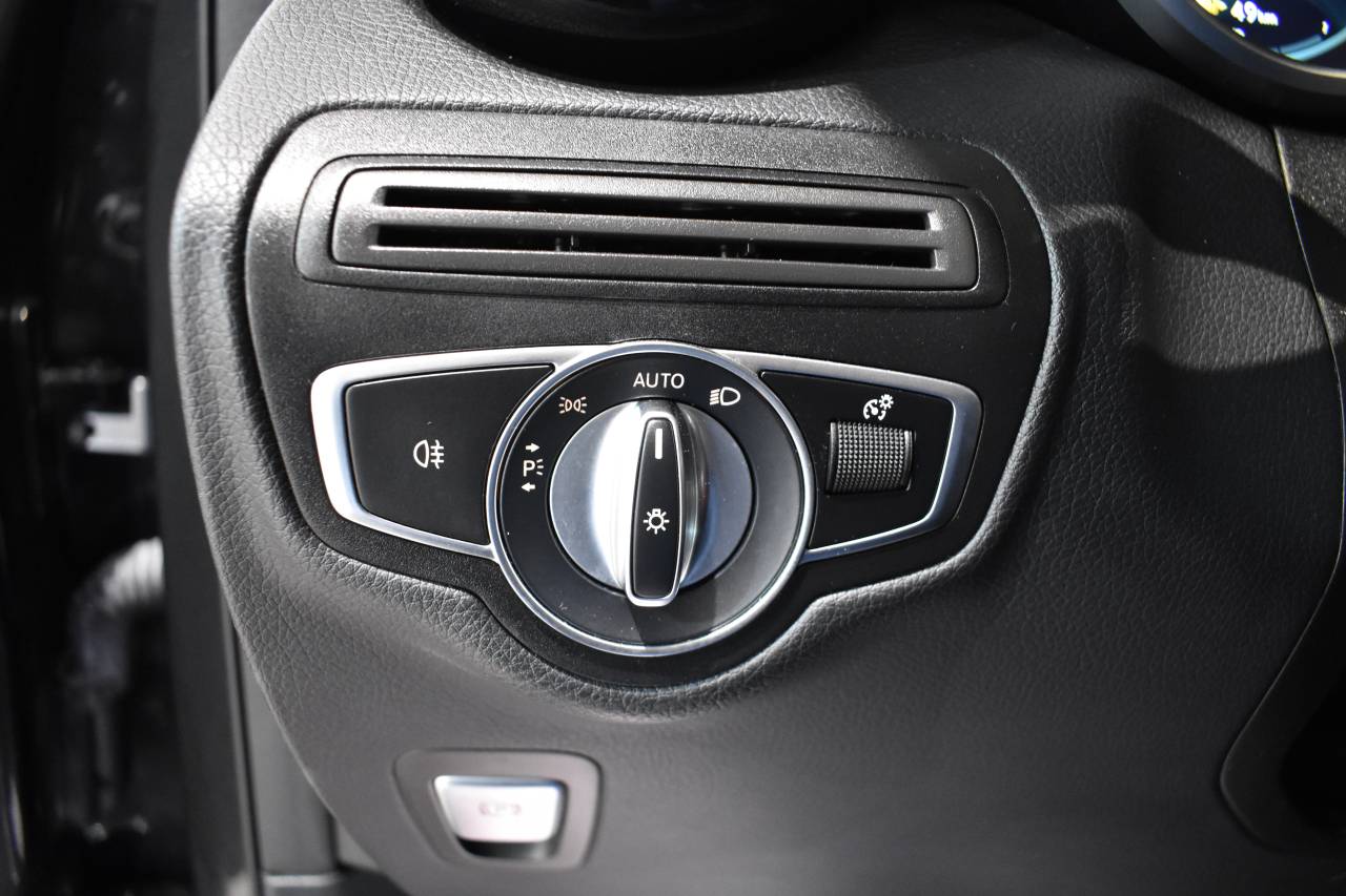 MERCEDES-BENZ GLC COUP� en Minoautos