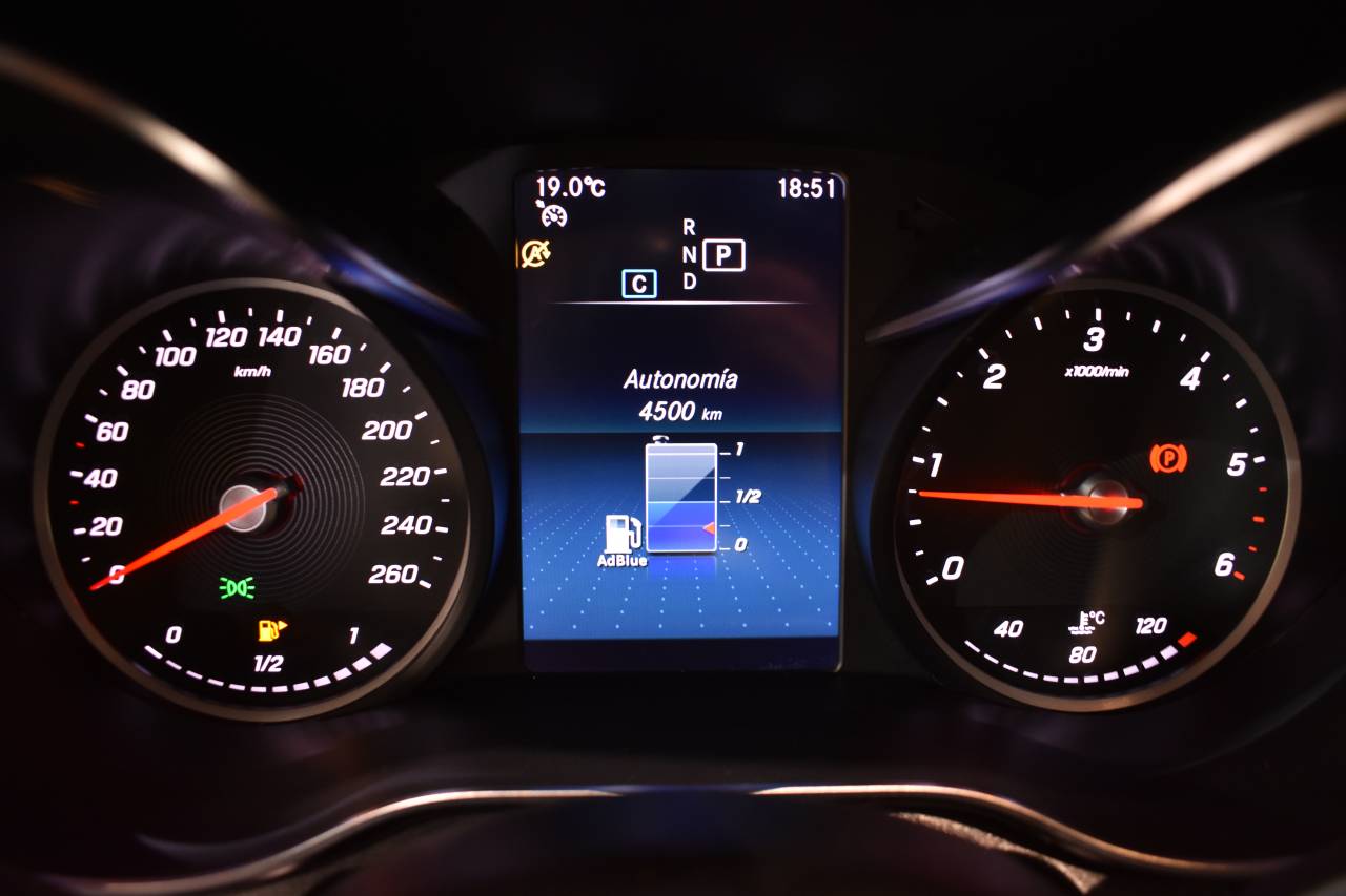 MERCEDES-BENZ GLC en Minoautos