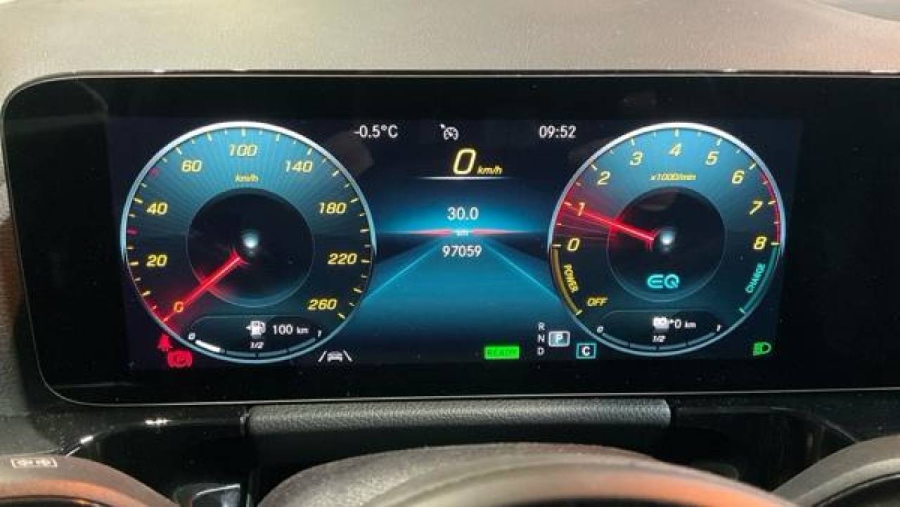 MERCEDES-BENZ GLA en Minoautos