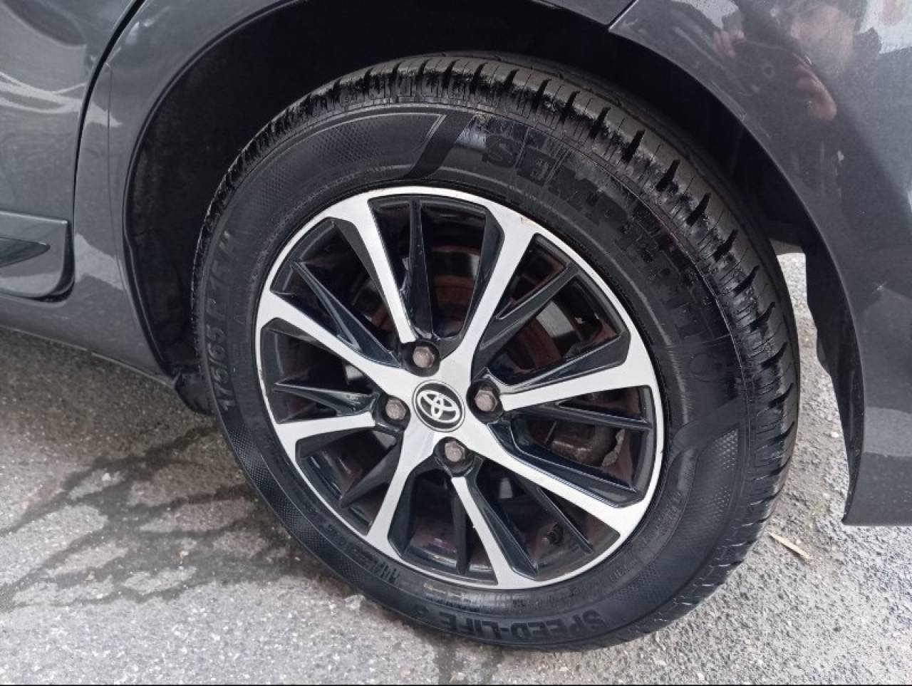 TOYOTA YARIS en Minoautos