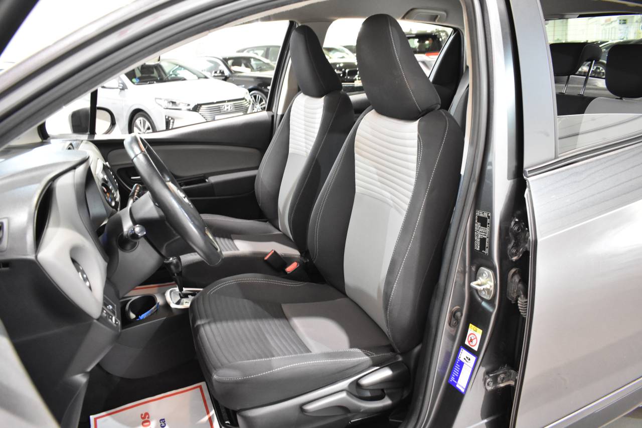 TOYOTA YARIS en Minoautos