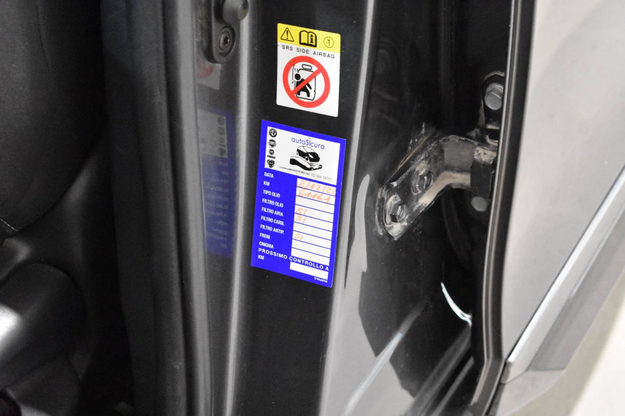 TOYOTA YARIS en Minoautos