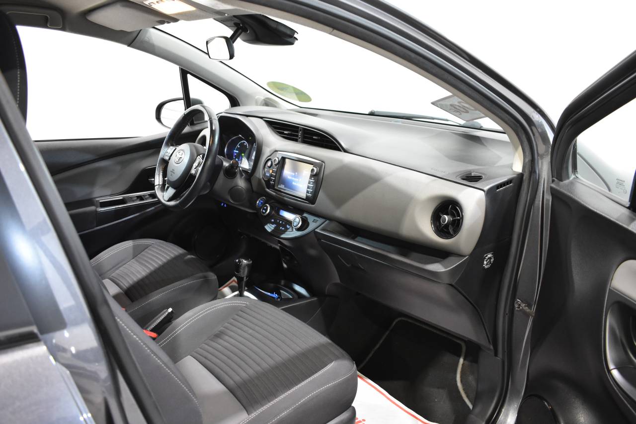 TOYOTA YARIS en Minoautos