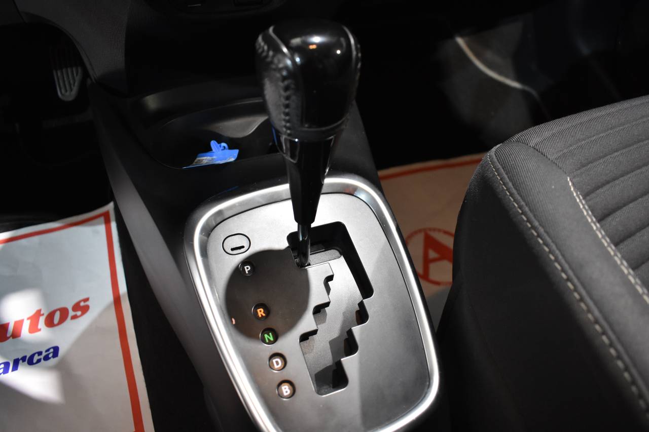 TOYOTA YARIS en Minoautos