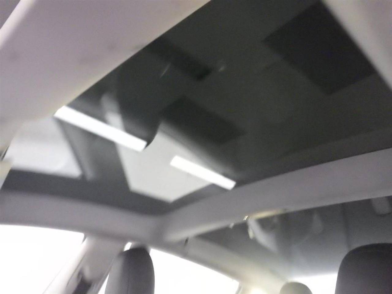 TESLA MODEL 3 en Minoautos