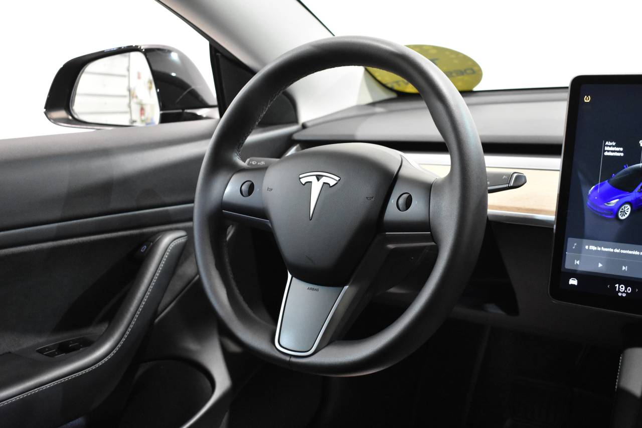 TESLA MODEL 3 en Minoautos