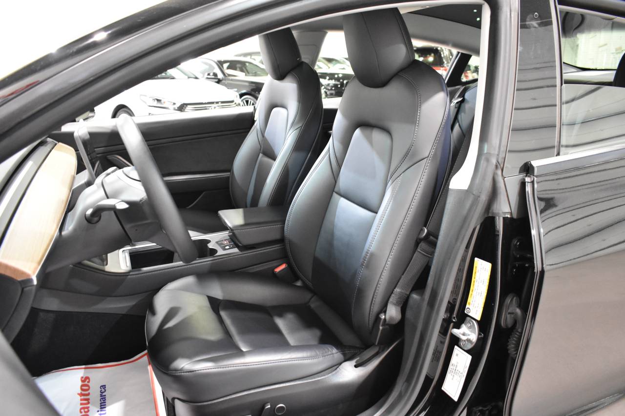 TESLA MODEL 3 en Minoautos