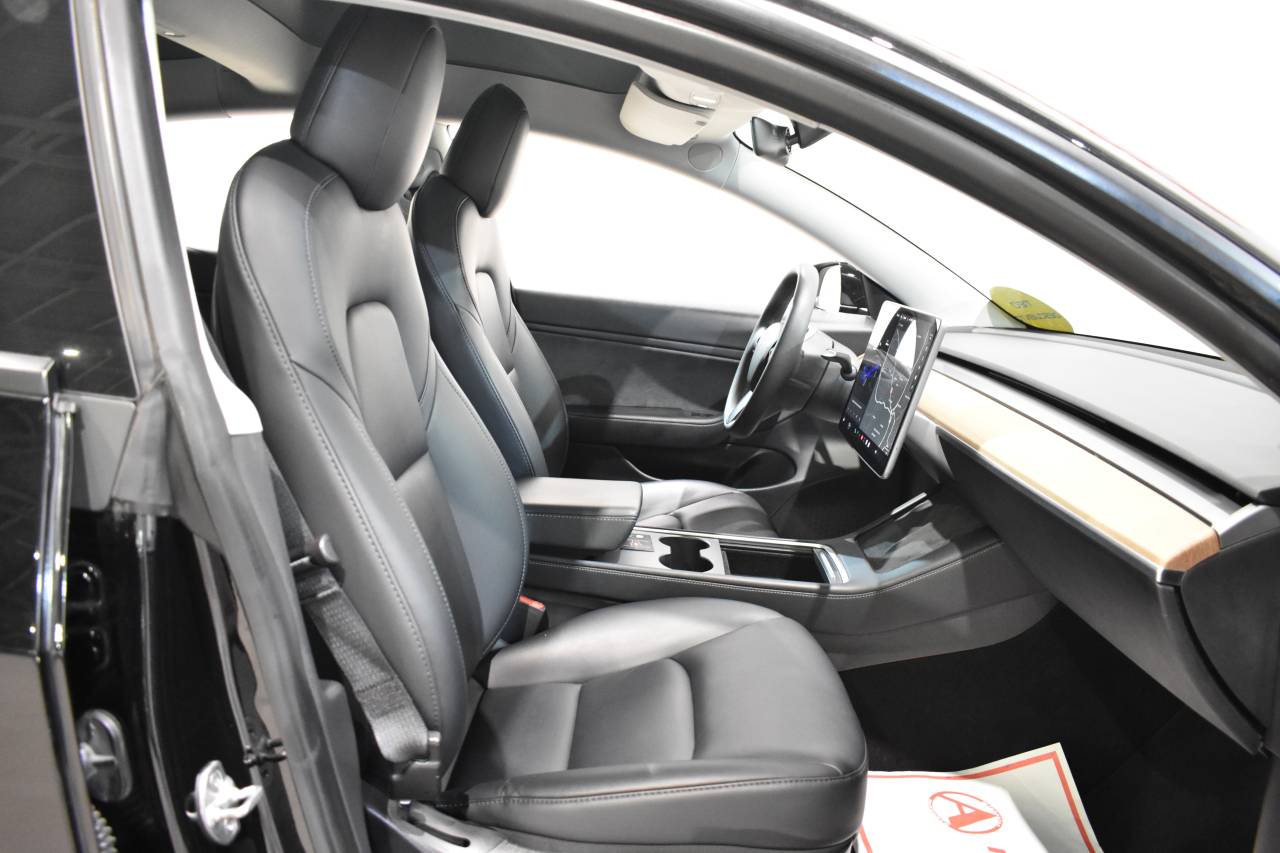 TESLA MODEL 3 en Minoautos