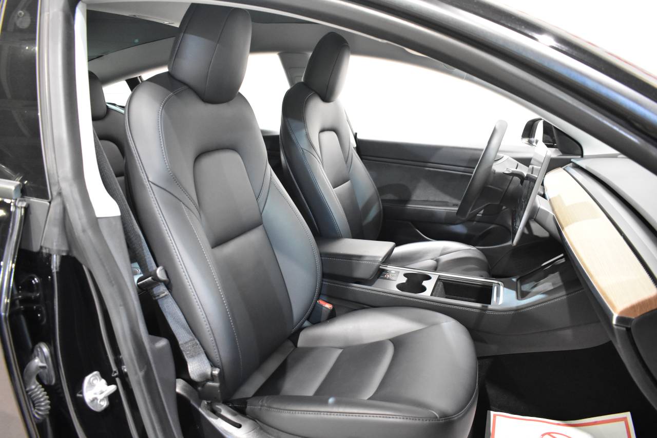 TESLA MODEL 3 en Minoautos