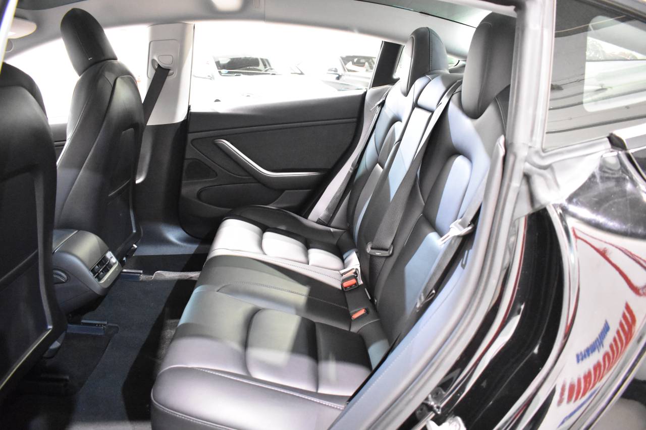 TESLA MODEL 3 en Minoautos