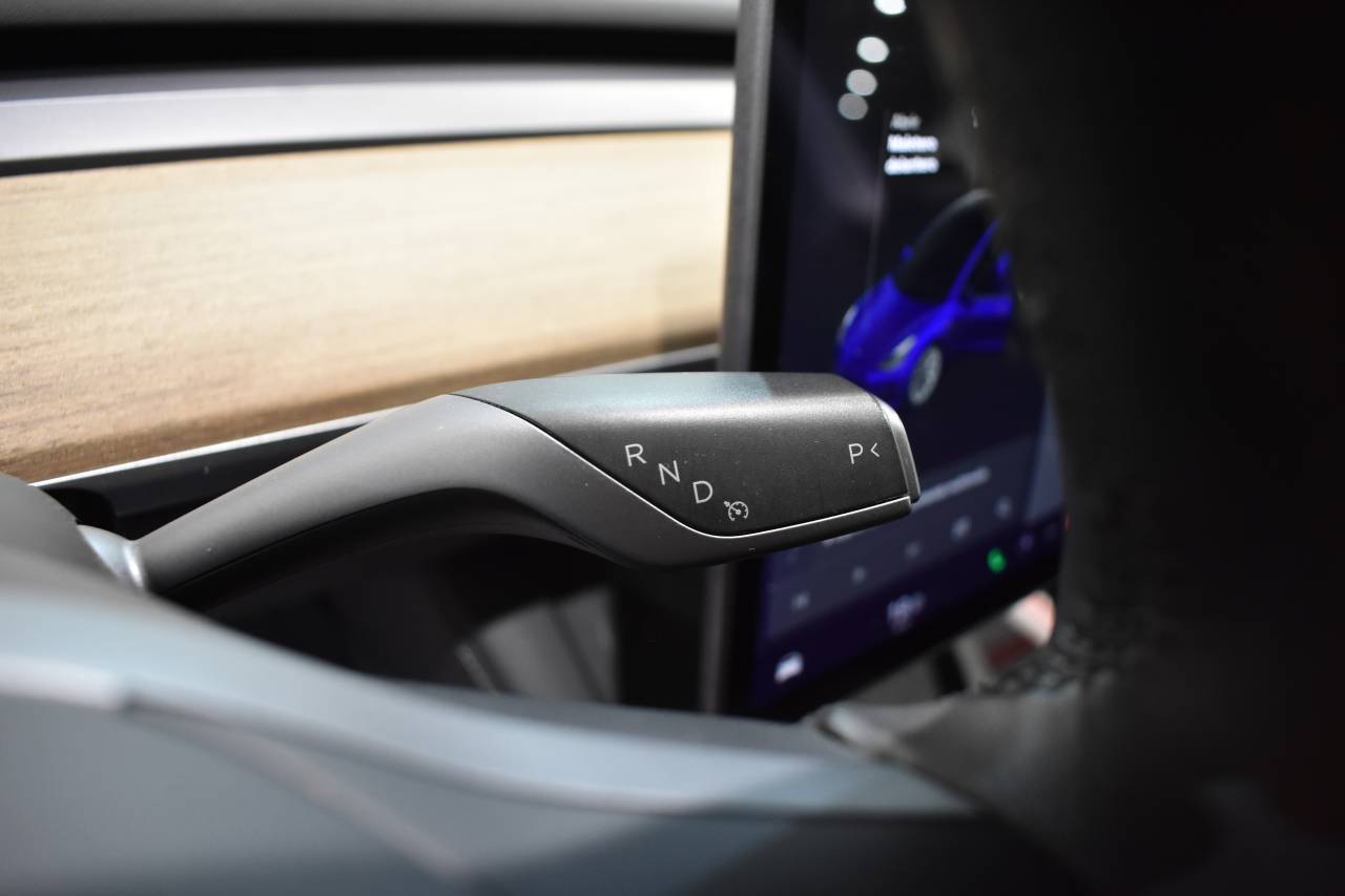 TESLA MODEL 3 en Minoautos