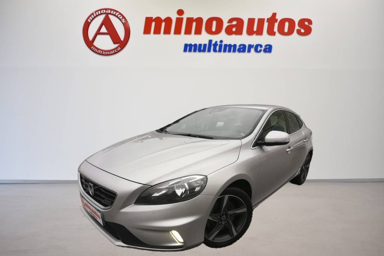 VOLVO V40 en Minoautos