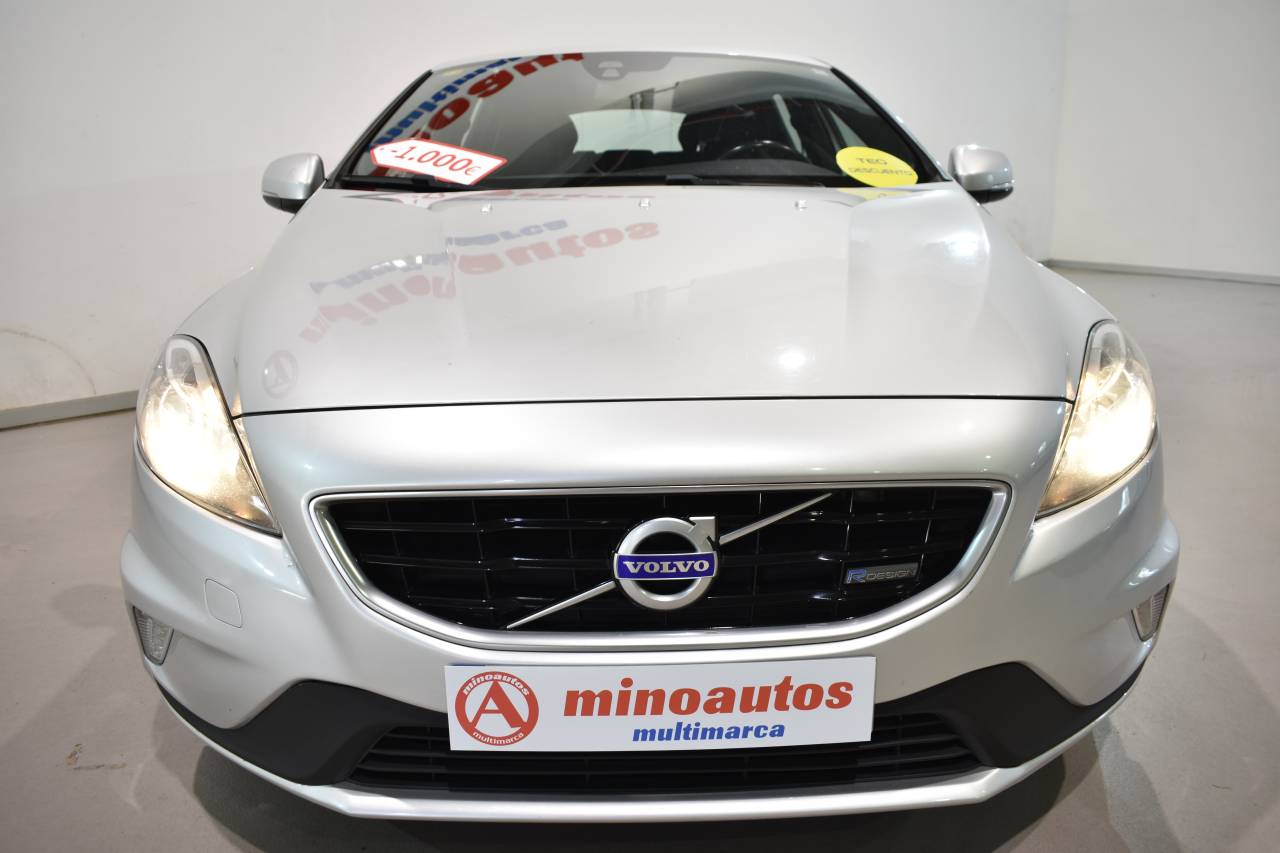 VOLVO V40 en Minoautos