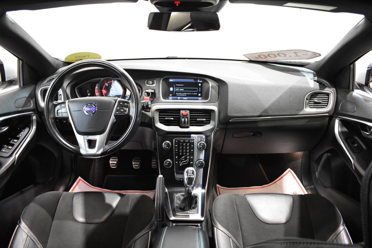 VOLVO V40 en Minoautos