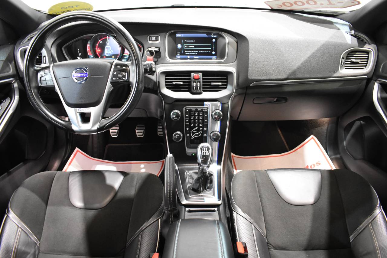 VOLVO V40 en Minoautos