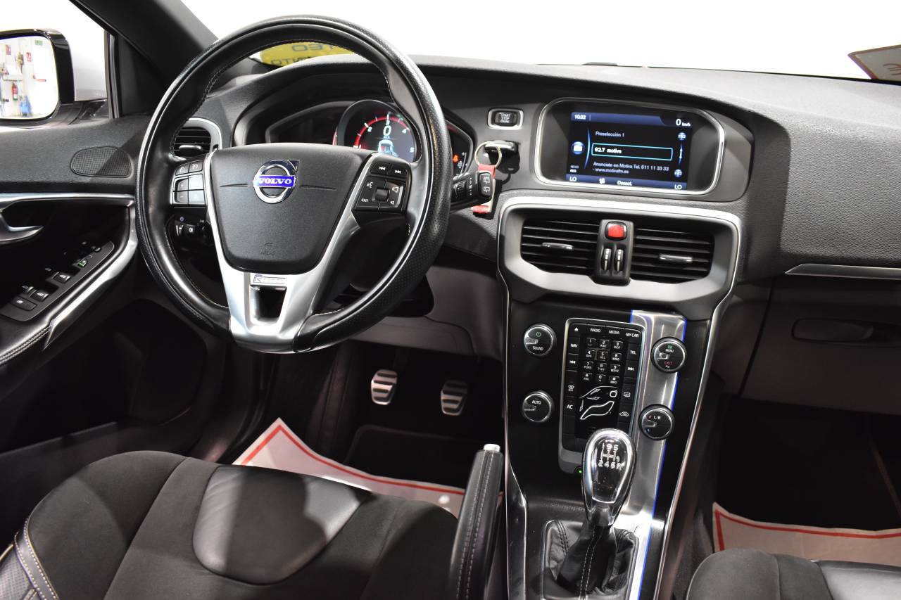 VOLVO V40 en Minoautos