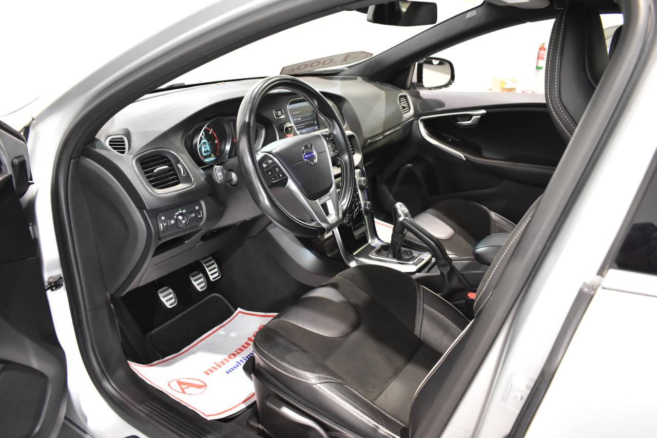 VOLVO V40 en Minoautos