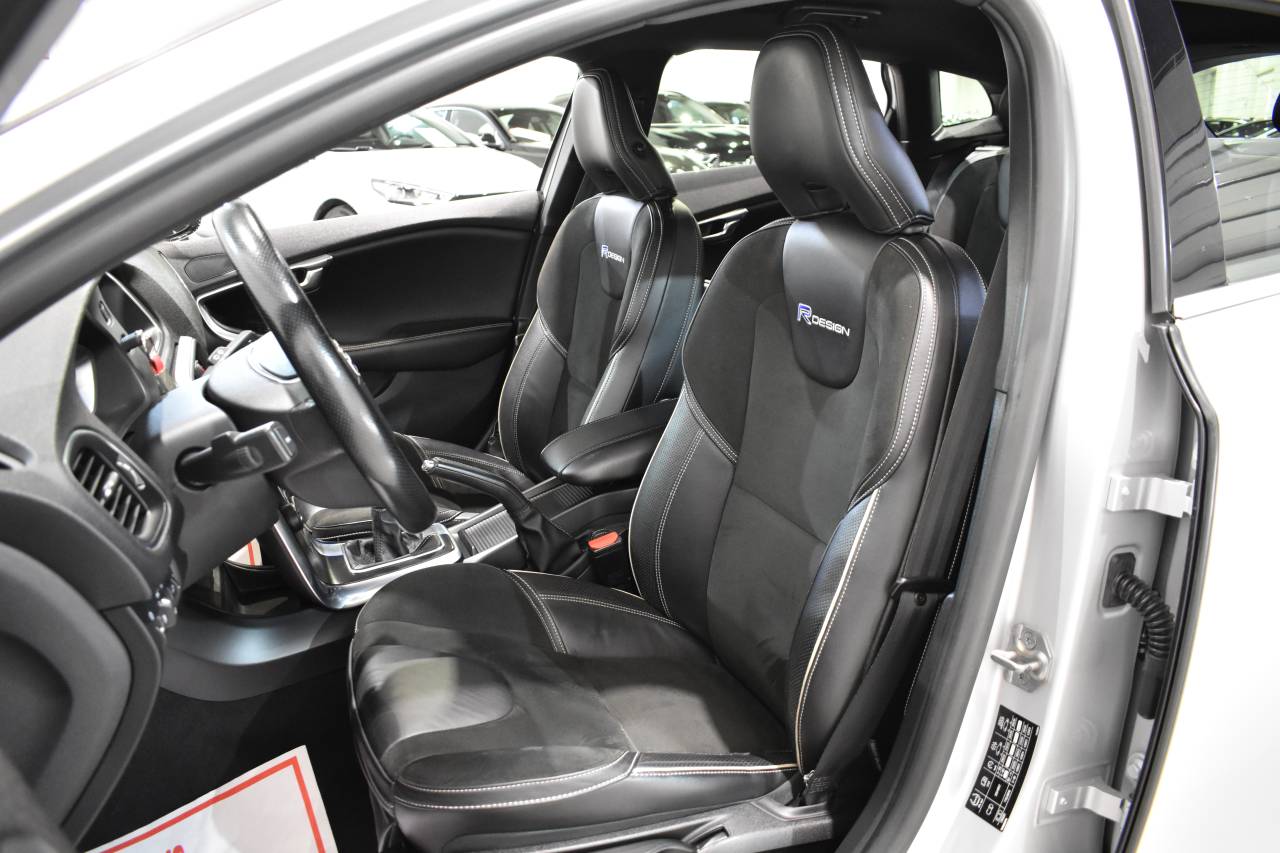 VOLVO V40 en Minoautos