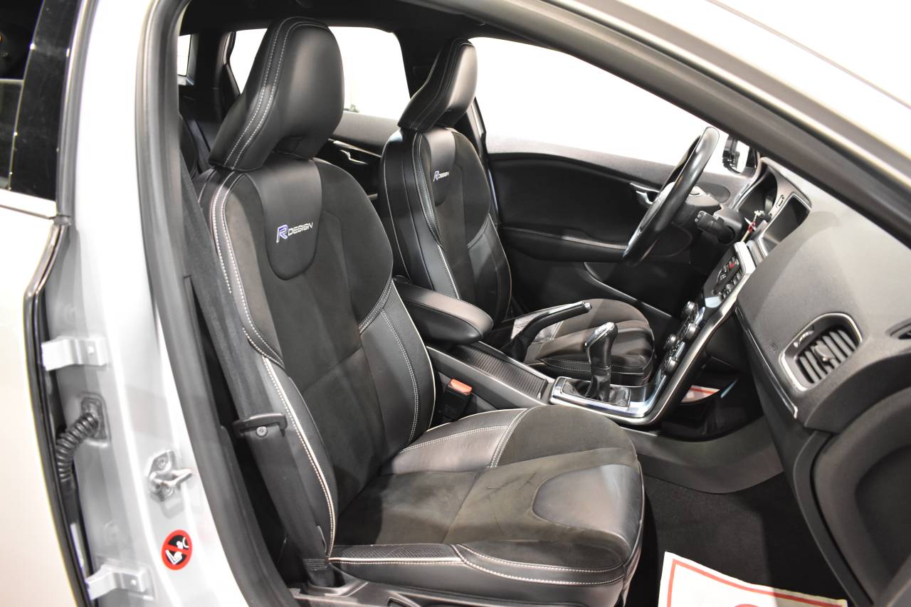 VOLVO V40 en Minoautos