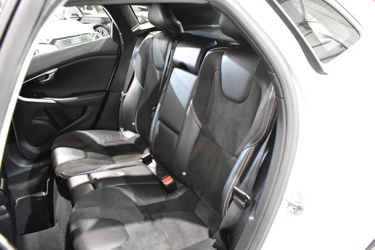 VOLVO V40 en Minoautos