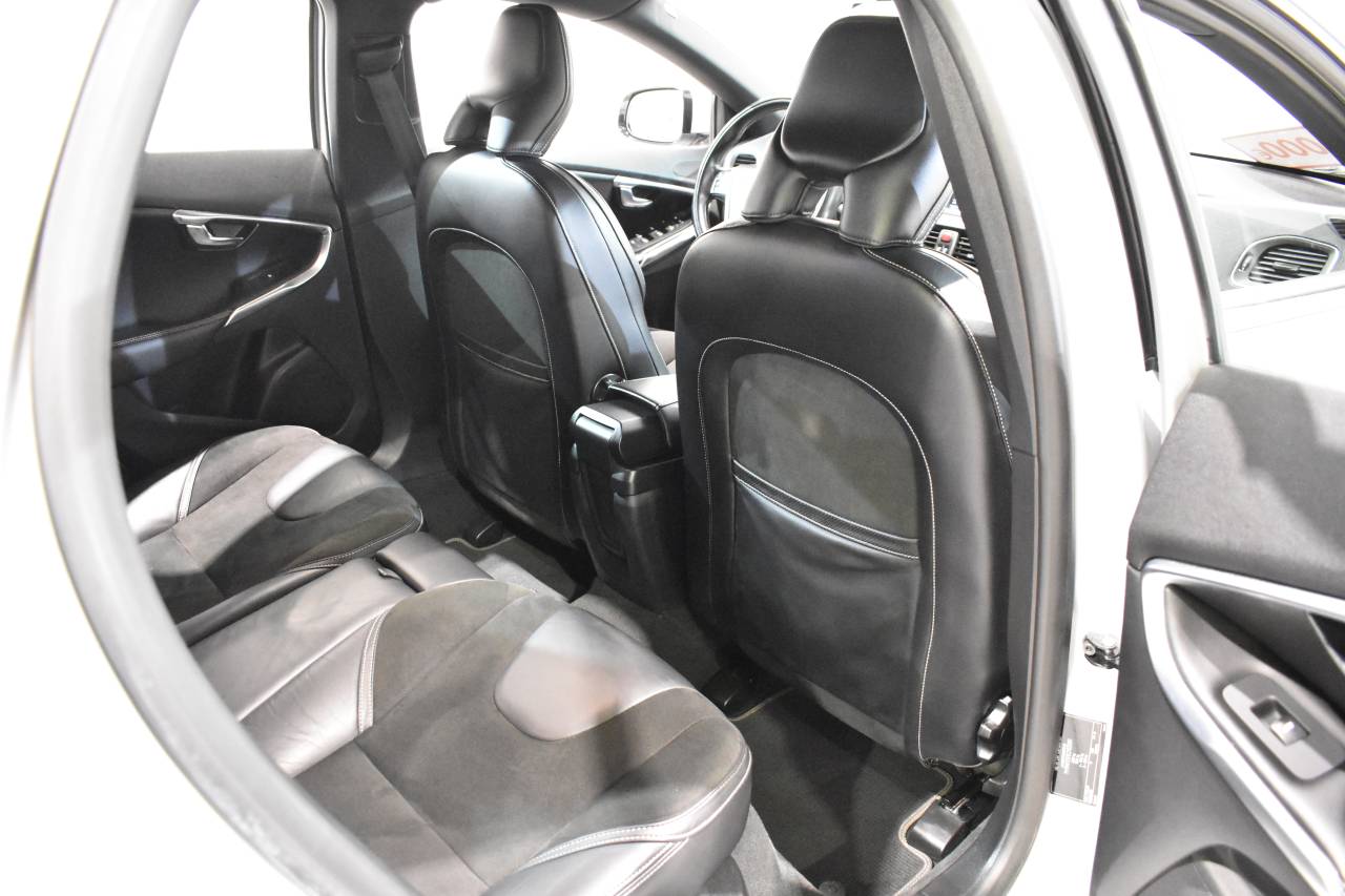 VOLVO V40 en Minoautos