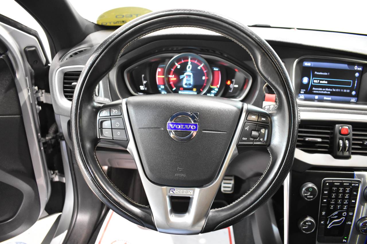 VOLVO V40 en Minoautos