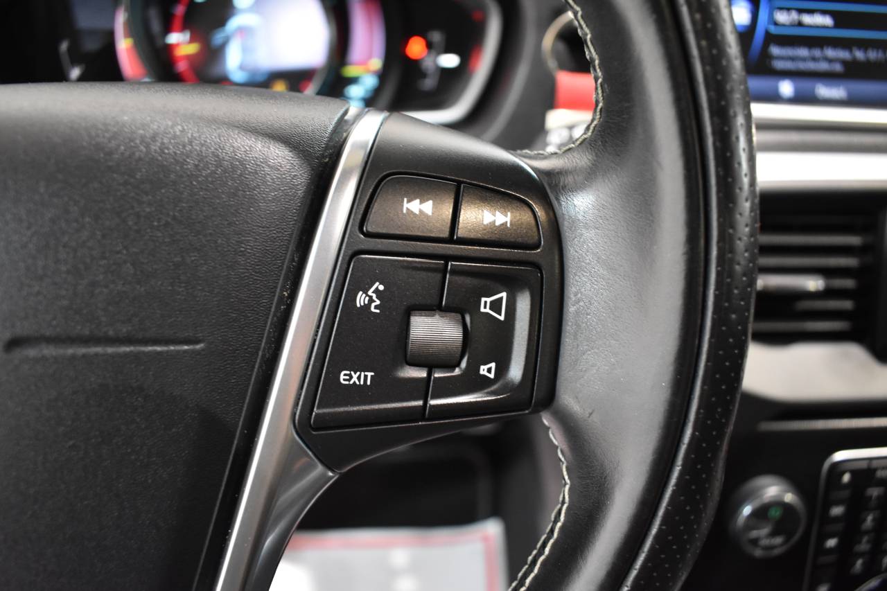 VOLVO V40 en Minoautos