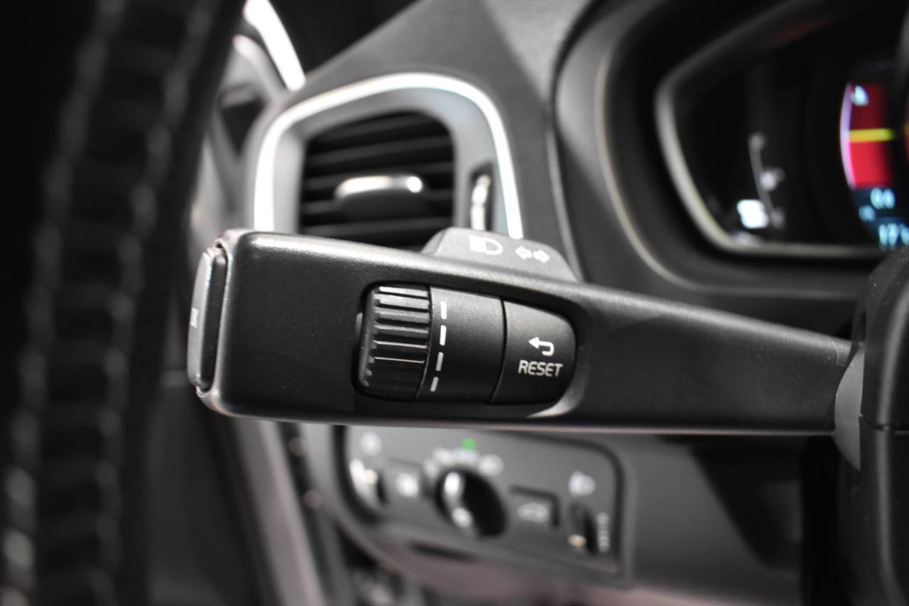 VOLVO V40 en Minoautos