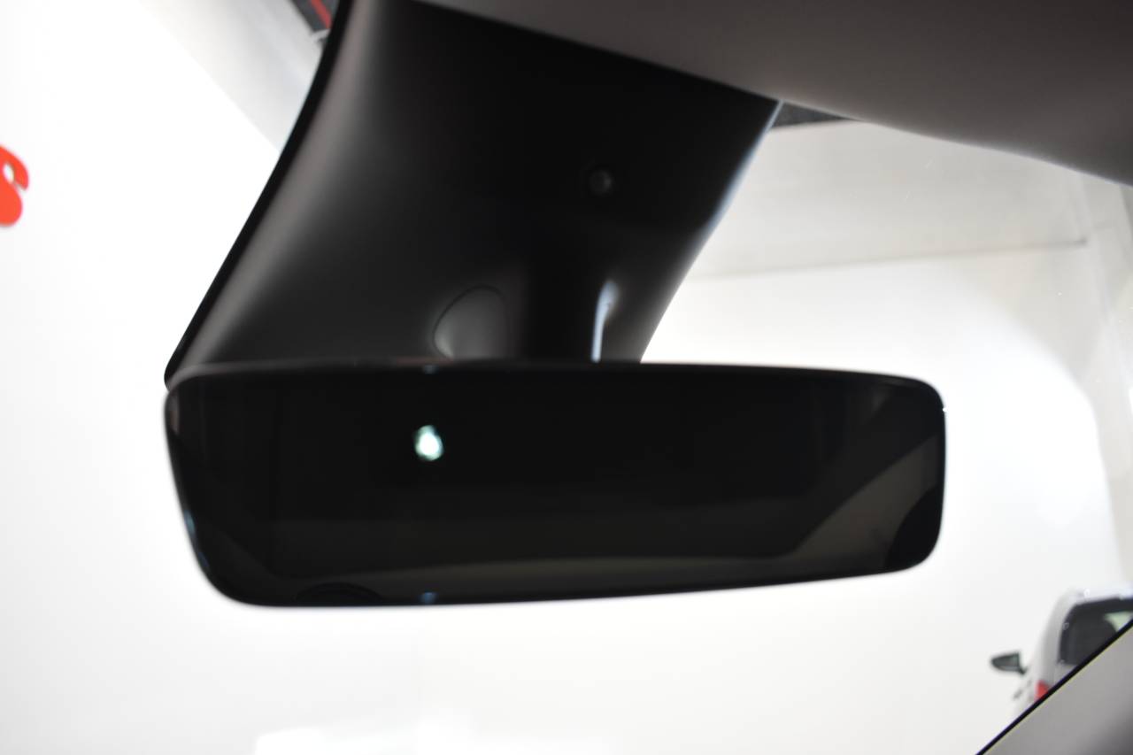 TESLA MODEL Y en Minoautos