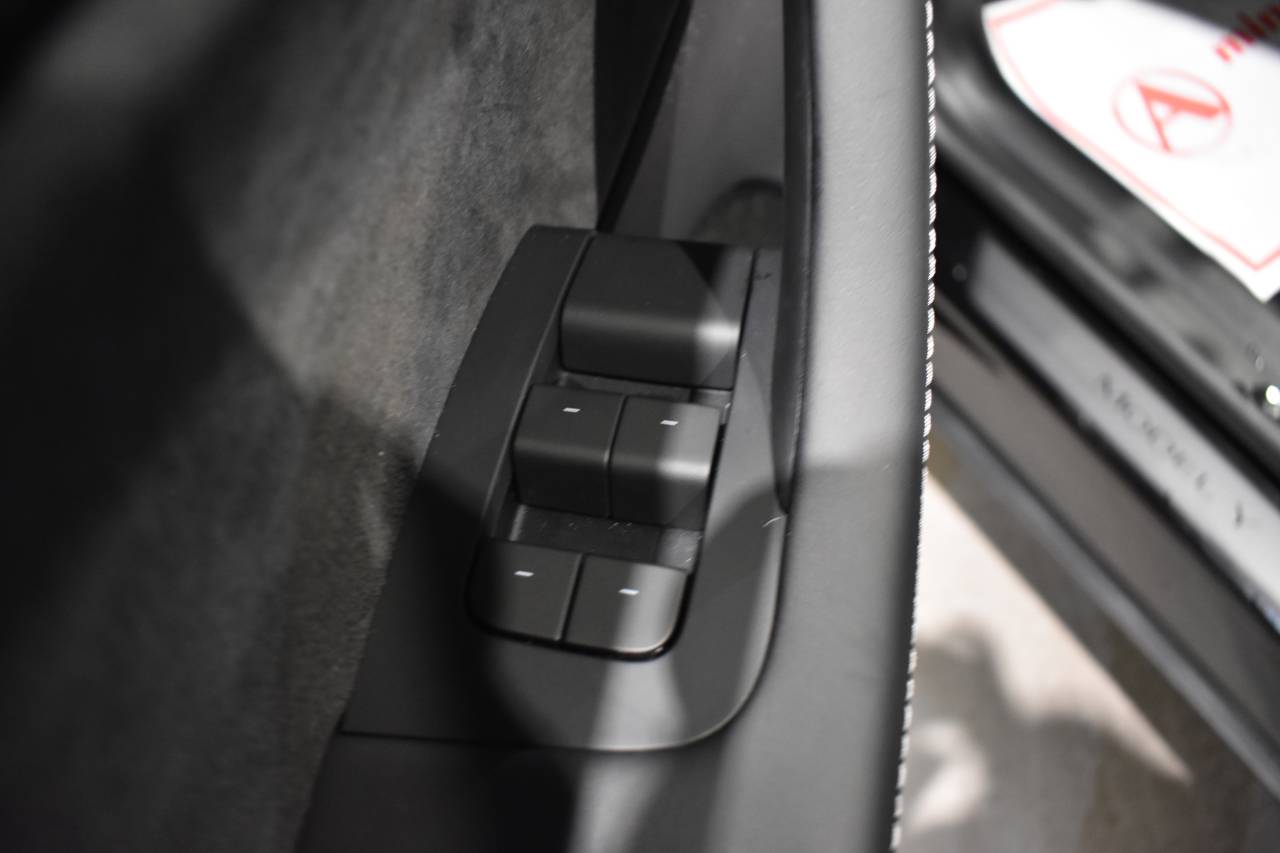 TESLA MODEL Y en Minoautos