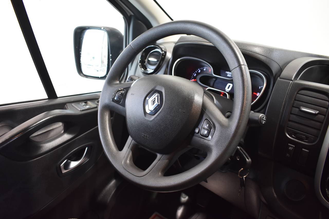 RENAULT TRAFIC en Minoautos