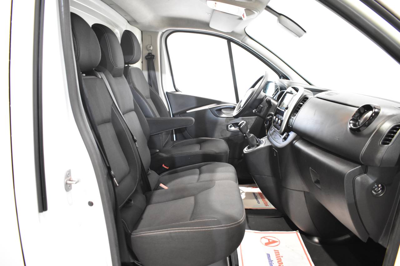 RENAULT TRAFIC en Minoautos