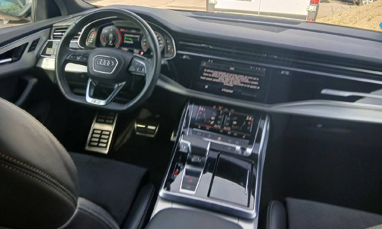 AUDI Q8 en Minoautos