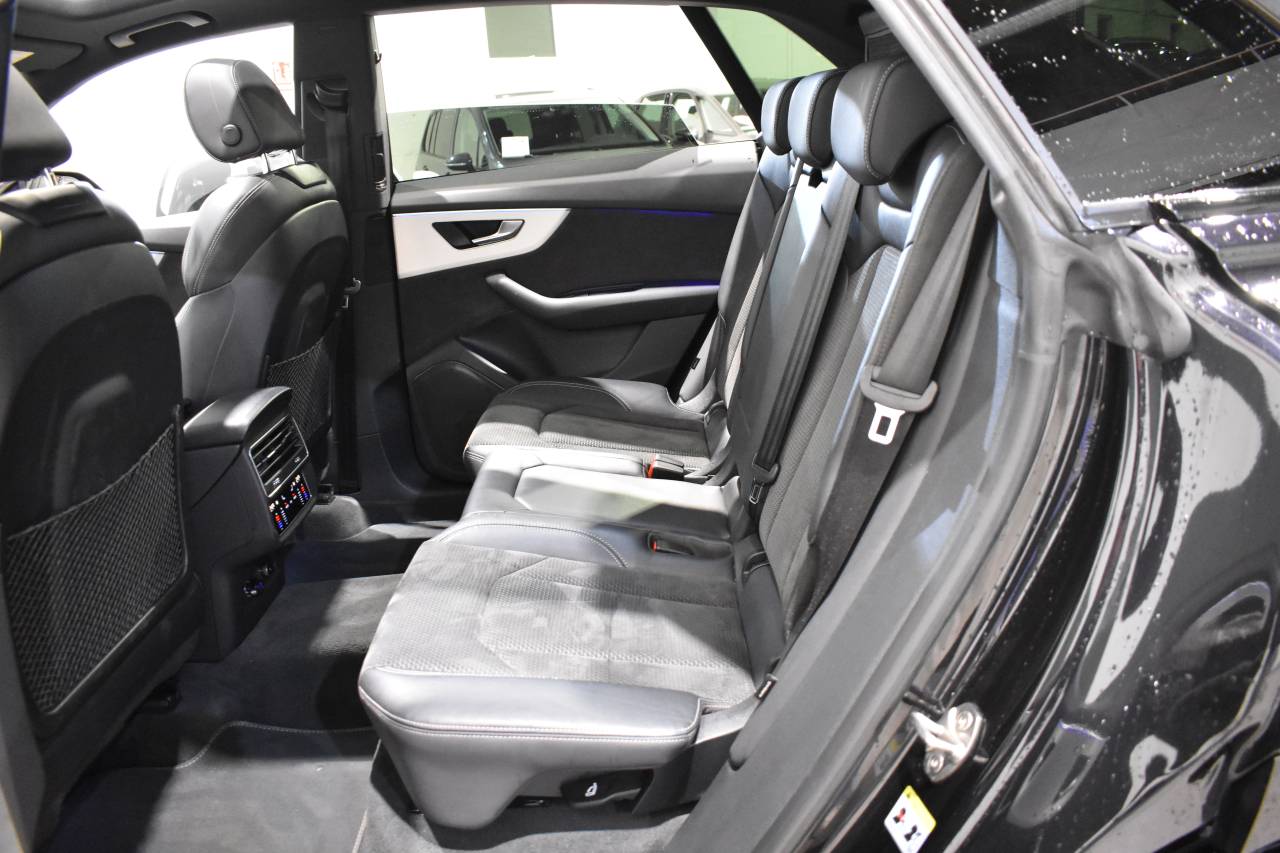 AUDI Q8 en Minoautos