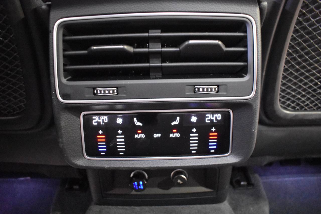 AUDI Q8 en Minoautos