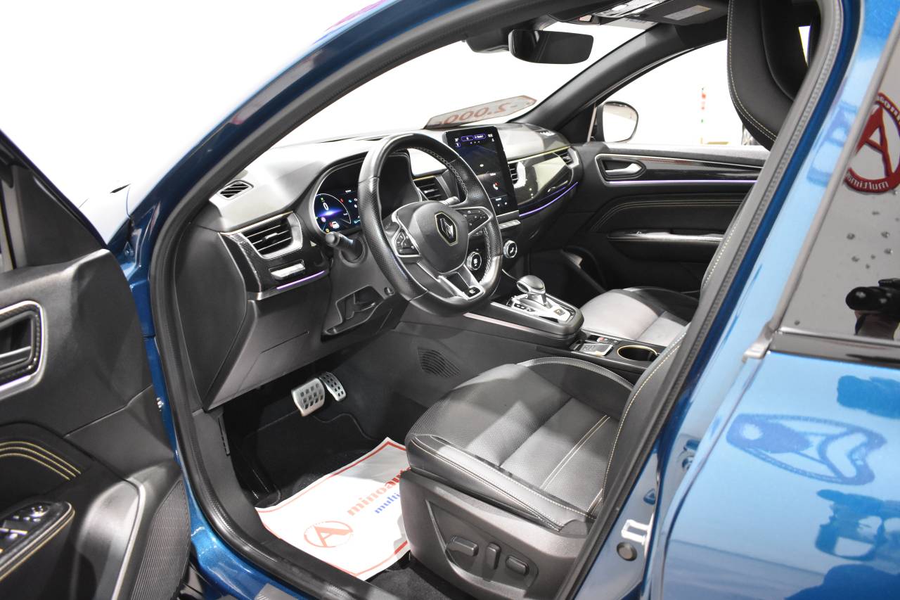 RENAULT ARKANA en Minoautos